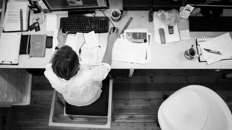 bureau et ordinateur